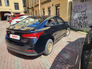 2019 Hyundai Solaris II, чёрный, 1300000 рублей, вид 4