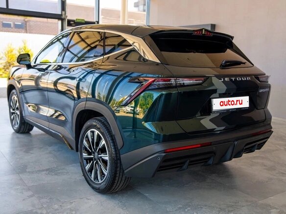 2026 Jetour Dashing I, зелёный, 2300000 рублей - вид 2