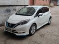 2017 Nissan Note e-Power II Рестайлинг, белый, 1050000 рублей - вид 1