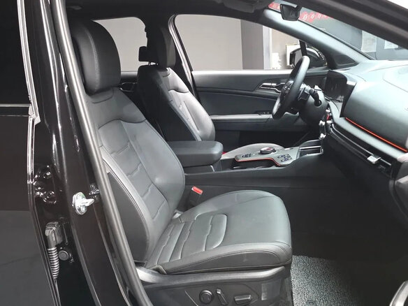 2026 Kia Sportage V Рестайлинг, чёрный, 5650000 рублей - вид 13