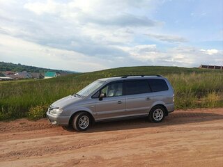 2005 Hyundai Trajet I Рестайлинг, серый, 750000 рублей, вид 1