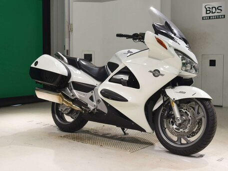 2004 Honda ST 1300, белый, 747000 рублей, вид 3
