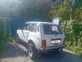 2010 Lada (ВАЗ) 2121 (4x4) I Рестайлинг, белый, 435000 рублей - вид 2