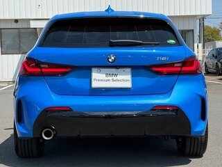 2021 BMW 1 серии 118i III (F40), голубой, 1105000 рублей, вид 5