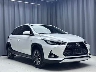 2022 Toyota Yaris L XP150 Рестайлинг, белый, 1000330 рублей, вид 4