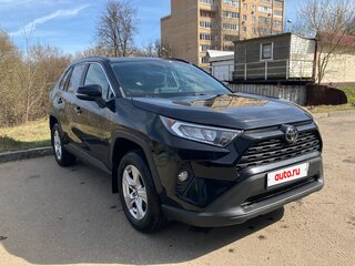 2021 Toyota RAV4 V (XA50), чёрный, 3500000 рублей, вид 3