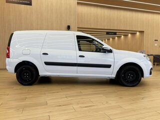 2026 Lada (ВАЗ) Largus I Рестайлинг, белый, 1647000 рублей, вид 4
