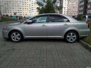2007 Toyota Avensis II Рестайлинг, серебристый, 755500 рублей, вид 5