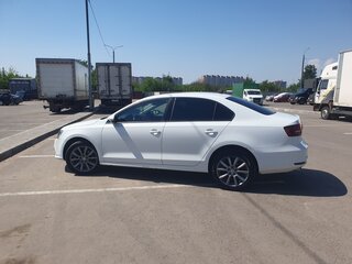 2016 Volkswagen Jetta VI Рестайлинг, белый, 1150000 рублей, вид 2