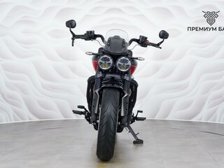 2025 Triumph Rocket 3, чёрный, 2877000 рублей, вид 4
