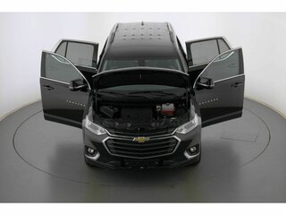 2018 Chevrolet Traverse II, чёрный, 3000000 рублей, вид 2