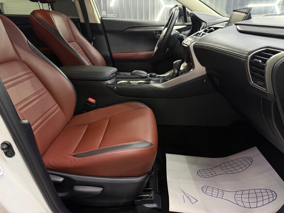 2017 Lexus NX 200 I Рестайлинг, белый, 2600000 рублей - вид 8