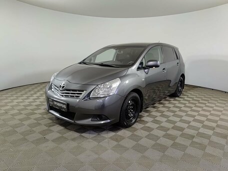 Toyota Verso I