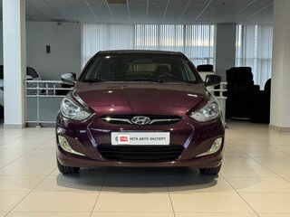 2013 Hyundai Solaris I, фиолетовый, 670000 рублей, вид 2