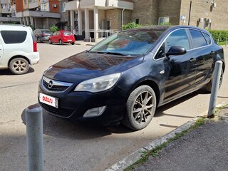 2010 Opel Astra J, чёрный, 360000 рублей, вид 1