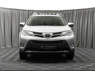 2015 Toyota RAV4 IV (XA40), серебристый, 2180000 рублей, вид 3
