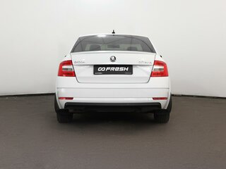 2018 Skoda Octavia III (A7) Рестайлинг, белый, 2121000 рублей, вид 3