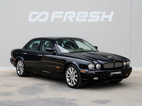 2003 Jaguar XJ III (X350/X358), чёрный, 2065000 рублей
