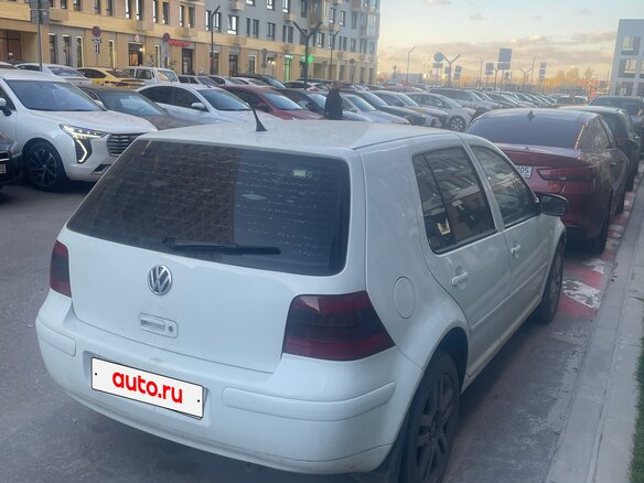1999 Volkswagen Golf IV, белый, 180000 рублей - вид 3