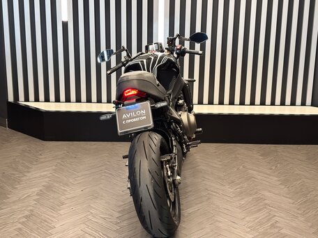 2022 Yamaha XSR900, чёрный, 1116410 рублей, вид 4