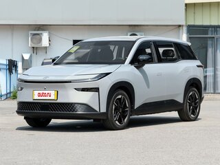 2026 Toyota bZ3X 58.3 kWh, серебристый, 2450000 рублей, вид 1