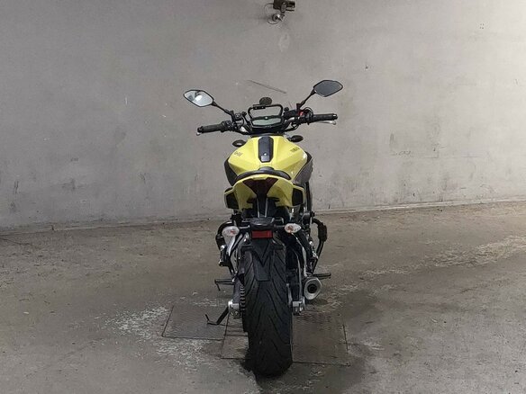 2015 Yamaha MT-07 (FZ-07), жёлтый - вид 3
