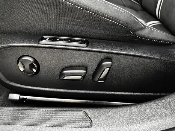 2022 Volkswagen Golf VIII, серый - вид 11