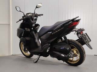 2024 Honda Click, чёрный, 349000 рублей, вид 3