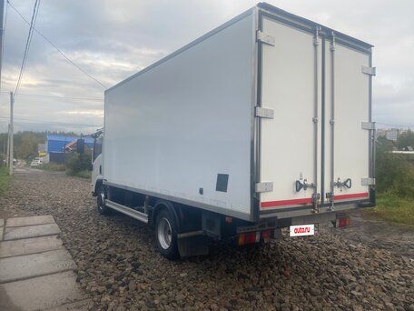 2017 Isuzu Elf (N-series), белый, 4000000 рублей, вид 5