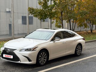 2020 Lexus ES 250 VII, белый, 4400000 рублей, вид 1