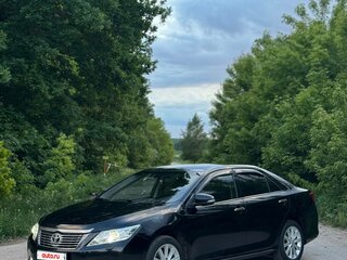 2013 Toyota Camry VII (XV50), чёрный, 1500000 рублей, вид 2