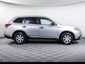 2018 Mitsubishi Outlander III Рестайлинг 2, серебристый, 1800000 рублей - вид 3