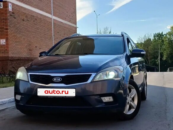2011 Kia Ceed I Рестайлинг, синий, 590000 рублей - вид 2
