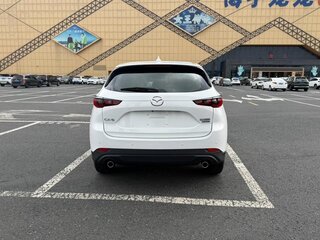 2023 Mazda CX-5 II Рестайлинг, белый, 2500666 рублей, вид 4