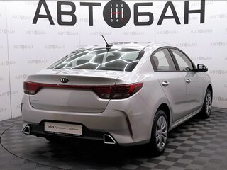 2021 Kia Rio IV Рестайлинг, серый, 1449000 рублей, вид 3