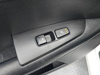 2022 Kia K3 II Рестайлинг, белый, 1730000 рублей, вид 5