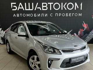 2020 Kia Rio IV, серебристый, 1380000 рублей, вид 3