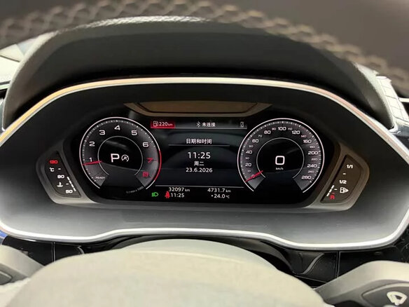 2023 Audi Q3 35 TFSI II (F3), серый, 2280000 рублей - вид 9