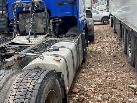 2013 Volvo FH 540, синий, 3278000 рублей, вид 4