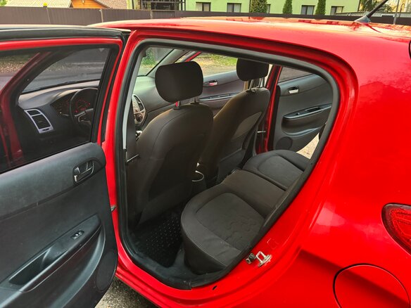 2009 Hyundai i20 I, красный - вид 35