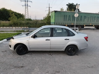 2018 Lada (ВАЗ) Granta I, белый, 420000 рублей, вид 3