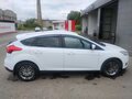2016 Ford Focus III Рестайлинг, белый, 680000 рублей - вид 2