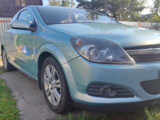2010 Opel Astra GTC H Рестайлинг, голубой, 700000 рублей, вид 2