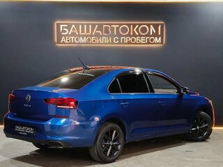 2021 Volkswagen Polo VI, синий, 1549000 рублей, вид 4