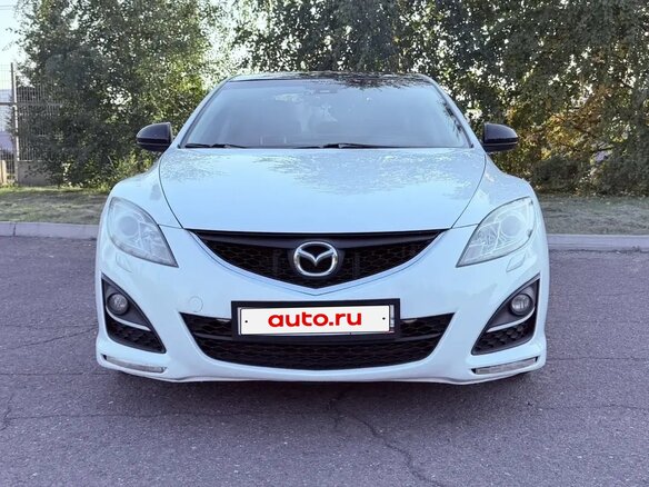 2011 Mazda 6 II (GH) Рестайлинг, белый, 1100000 рублей - вид 2