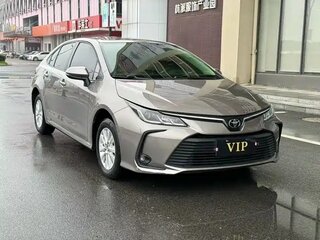 2026 Toyota Corolla Sporty XII (E210) Рестайлинг, серебристый, 1235124 рублей, вид 3
