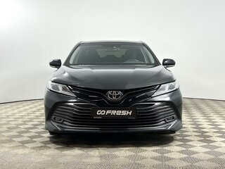 2021 Toyota Camry VIII (XV70), чёрный, 1914900 рублей, вид 3