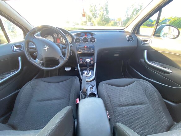 2011 Peugeot 308 I Рестайлинг, бежевый, 390000 рублей - вид 10