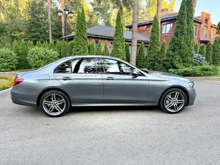 2019 Mercedes-Benz E-Класс 200 V (W213, S213, C238), серый, 3399000 рублей, вид 3