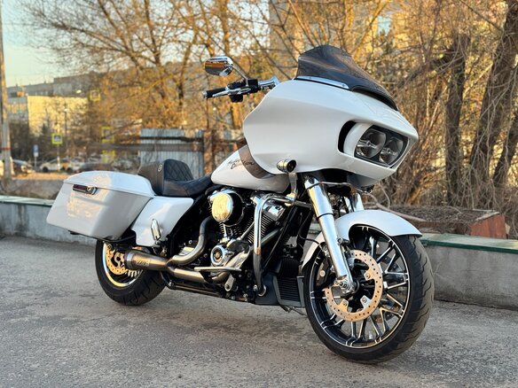 2020 Harley-Davidson Road Glide, белый, 1590000 рублей - вид 1